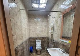 Zərifə Göz klinikasının yanı