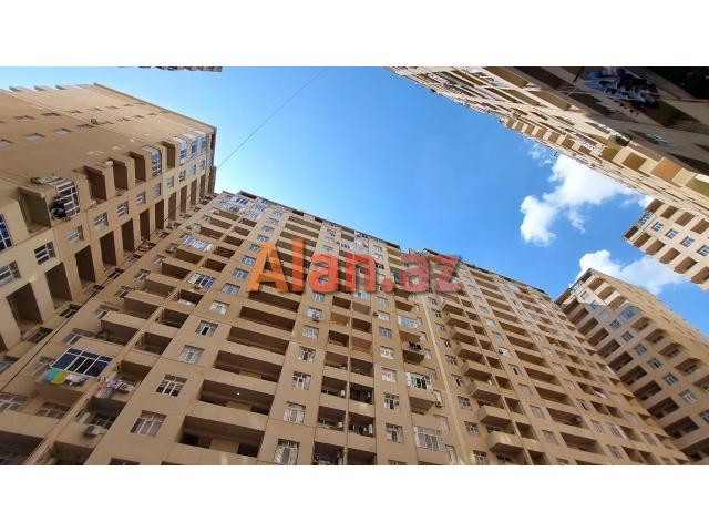 Aaaf  parkda  2 otaqlı Mənzil  satışda
