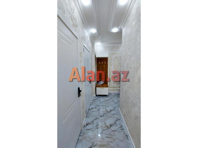 Aaaf  parkda  2 otaqlı Mənzil  satışda