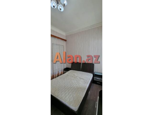 Buzovnada həyət evi satılır