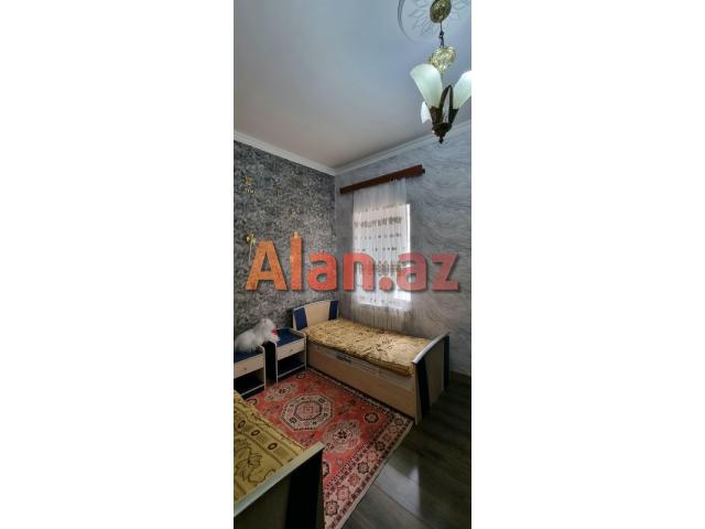 Buzovnada həyət evi satılır