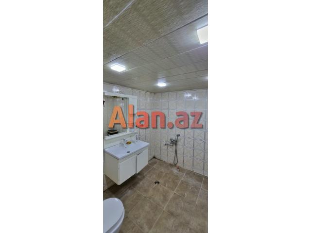 Buzovnada həyət evi satılır