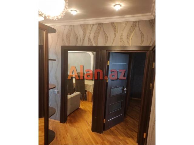 Azadlıq metro
