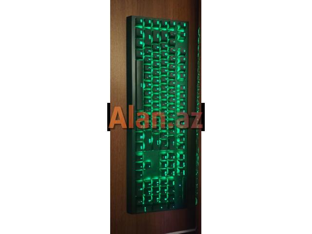 Razer BlackWidow V4 — Premium Mexaniki Gaming Klaviatura
