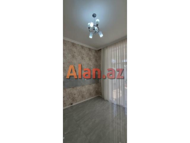 Buzovnada həyət evi satılır