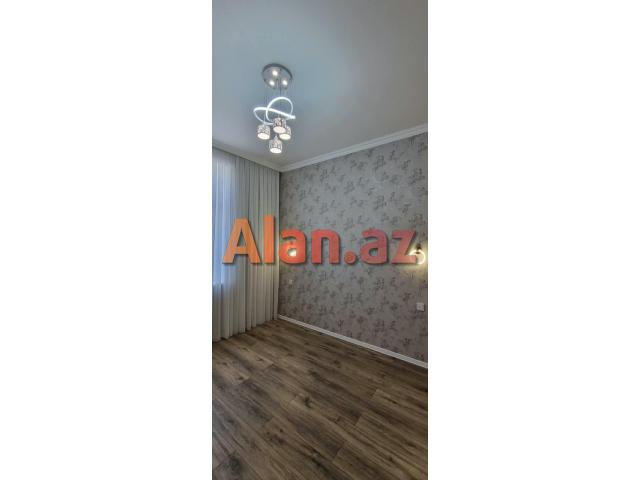 Buzovnada həyət evi satılır