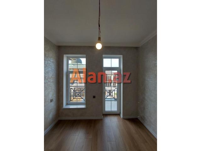4 otaqlı  Şəxsi Muluk  satışda