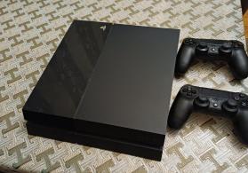 Playstation 4