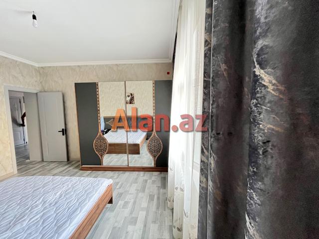 Buzovnada həyət evi satılır