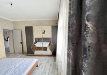 Buzovnada həyət evi satılır