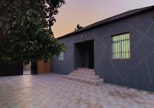 Buzovnada həyət evi satılır