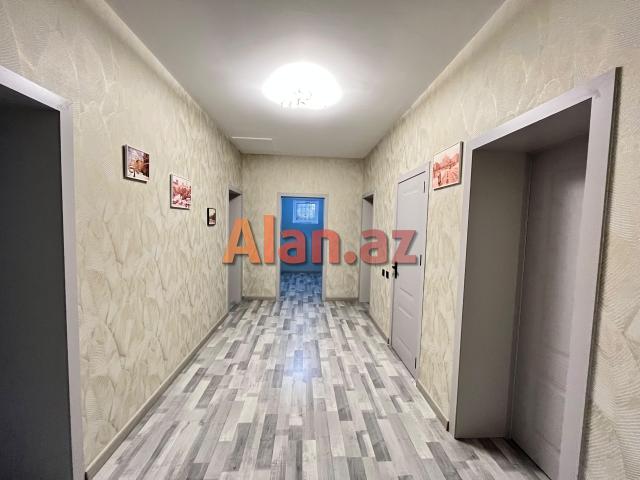 Buzovnada həyət evi satılır
