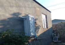 Həyət evi satılır