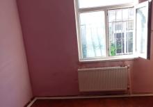 Həyət evi satılır