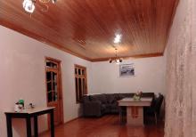 Buzovnada həyət evi satılır