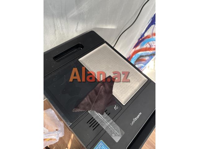 Kofe aparatı Beko