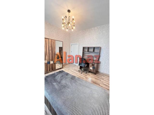 Mərdəkanda villa satılır