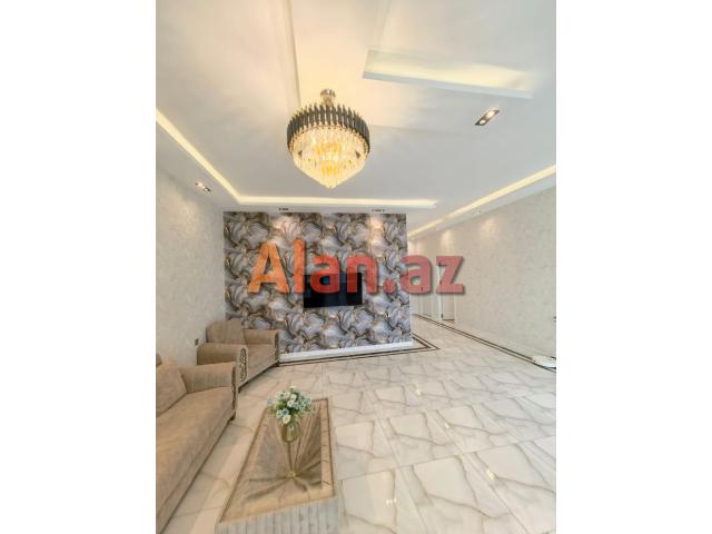 Mərdəkanda villa satılır