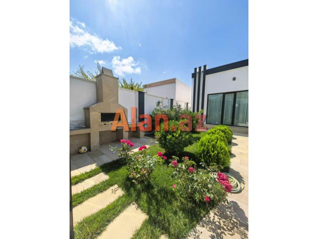 Mərdəkanda villa satılır