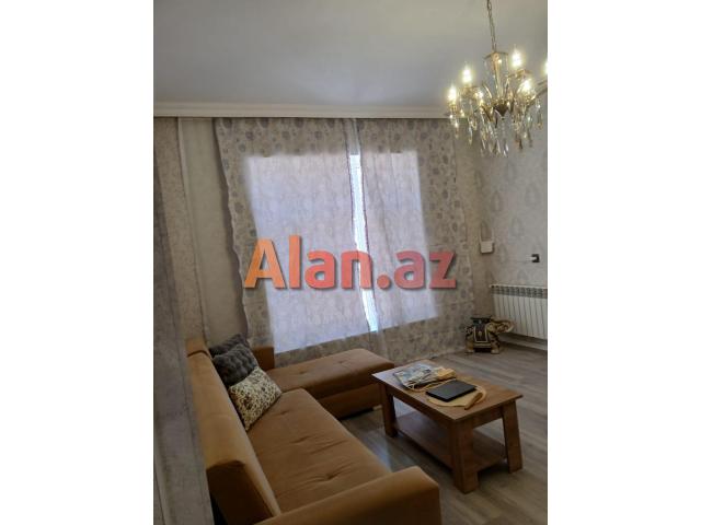 Maştağada həyət evi satılır