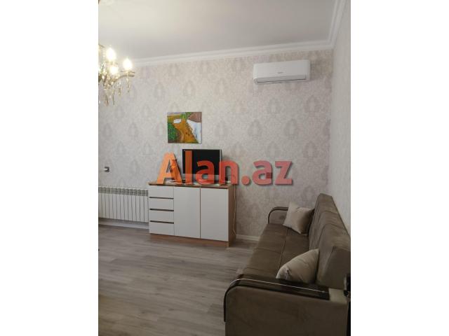 Maştağada həyət evi satılır