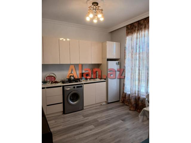 Maştağada həyət evi satılır