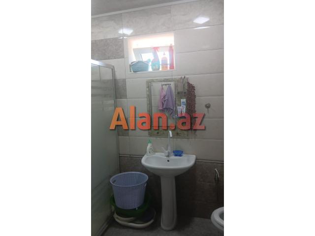 Buzovnada bağ evi satılır