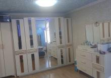 Buzovnada bağ evi satılır