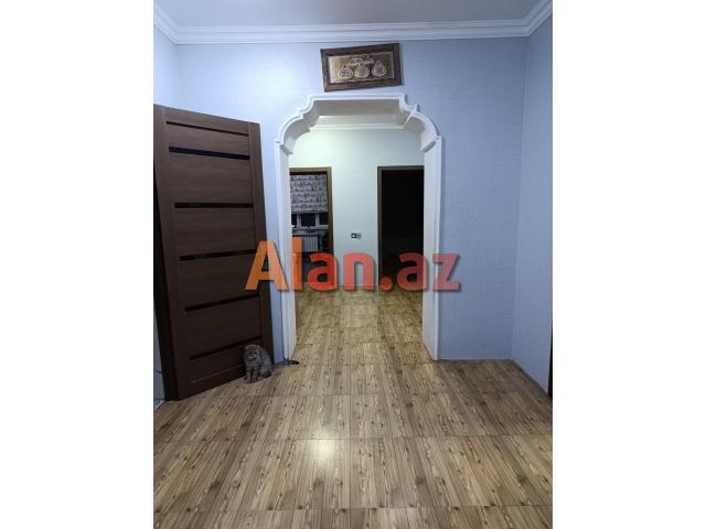 Buzovnada həyət evi satılır
