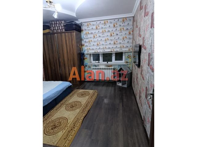 Buzovnada həyət evi satılır