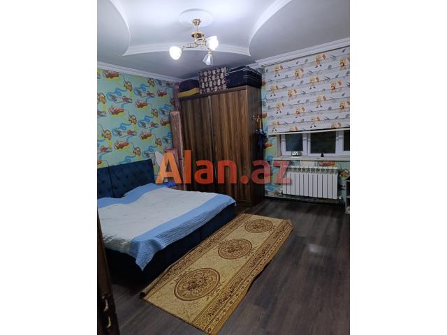 Buzovnada həyət evi satılır