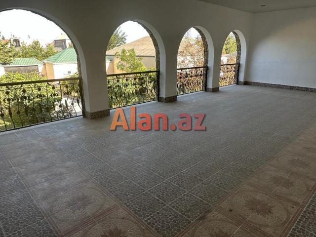 Buzovnada bağ evi satılır