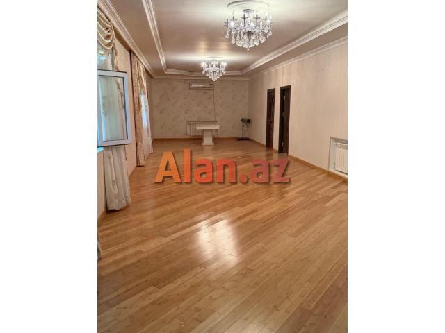 Buzovnada bağ evi satılır
