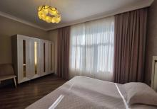 Buzovnada həyət evi satılır