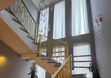 Buzovnada həyət evi satılır