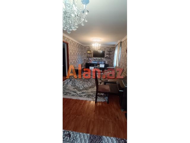 Sabunçu Qəsəbəsi 6 Otaqlı 200+ kv Həyət Evi