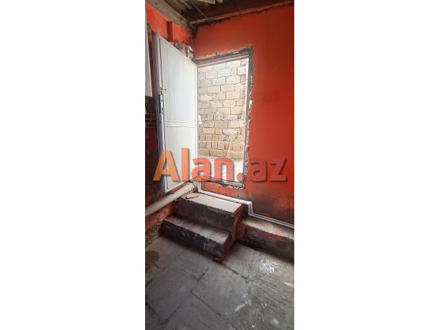Sabunçu Qəsəbəsi 6 Otaqlı 200+ kv Həyət Evi