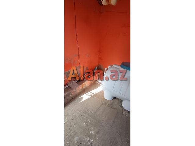 Sabunçu Qəsəbəsi 6 Otaqlı 200+ kv Həyət Evi
