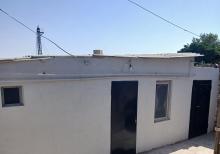 Binəqədi 179 nömrəli məktəbin yanı.