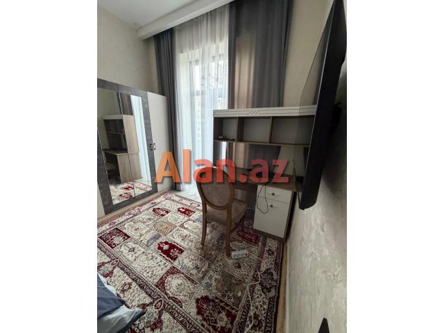 Şağanda həyət evi satılır
