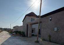 Mərdəkanda villa satılır