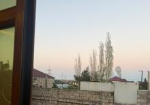 Şüvəlanda həyət evi satılır