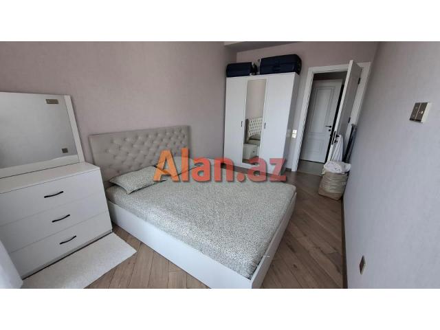 Baki Sağlimlıq mərkəzinin yanı