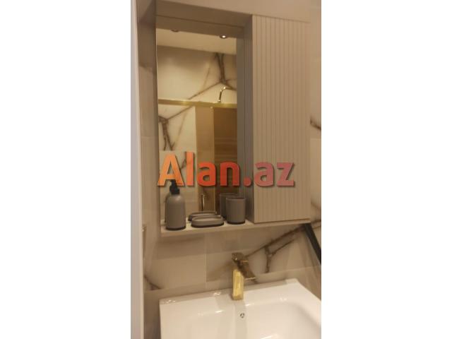 Baki Sağlimlıq mərkəzinin yanı