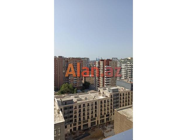 Baki Sağlimlıq mərkəzinin yanı