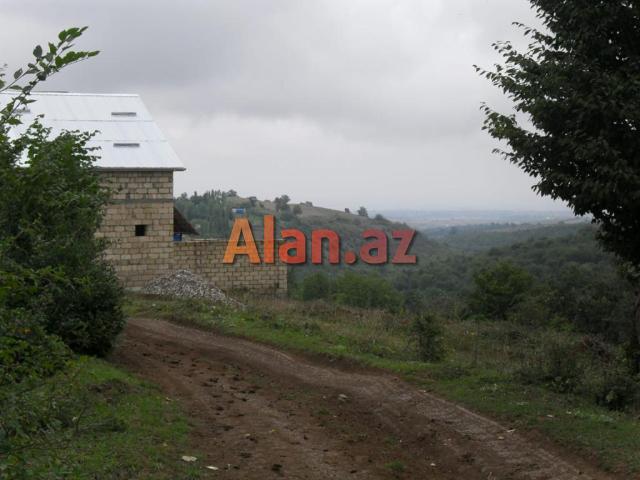 12 sot torpaq satılır, Qusar rayonu