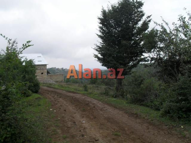 12 sot torpaq satılır, Qusar rayonu