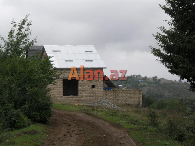 12 sot torpaq satılır, Qusar rayonu