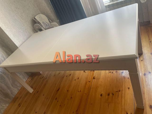 Acilan stol