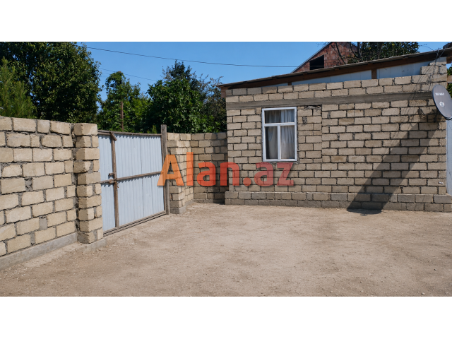 3 otaqli həyət evi